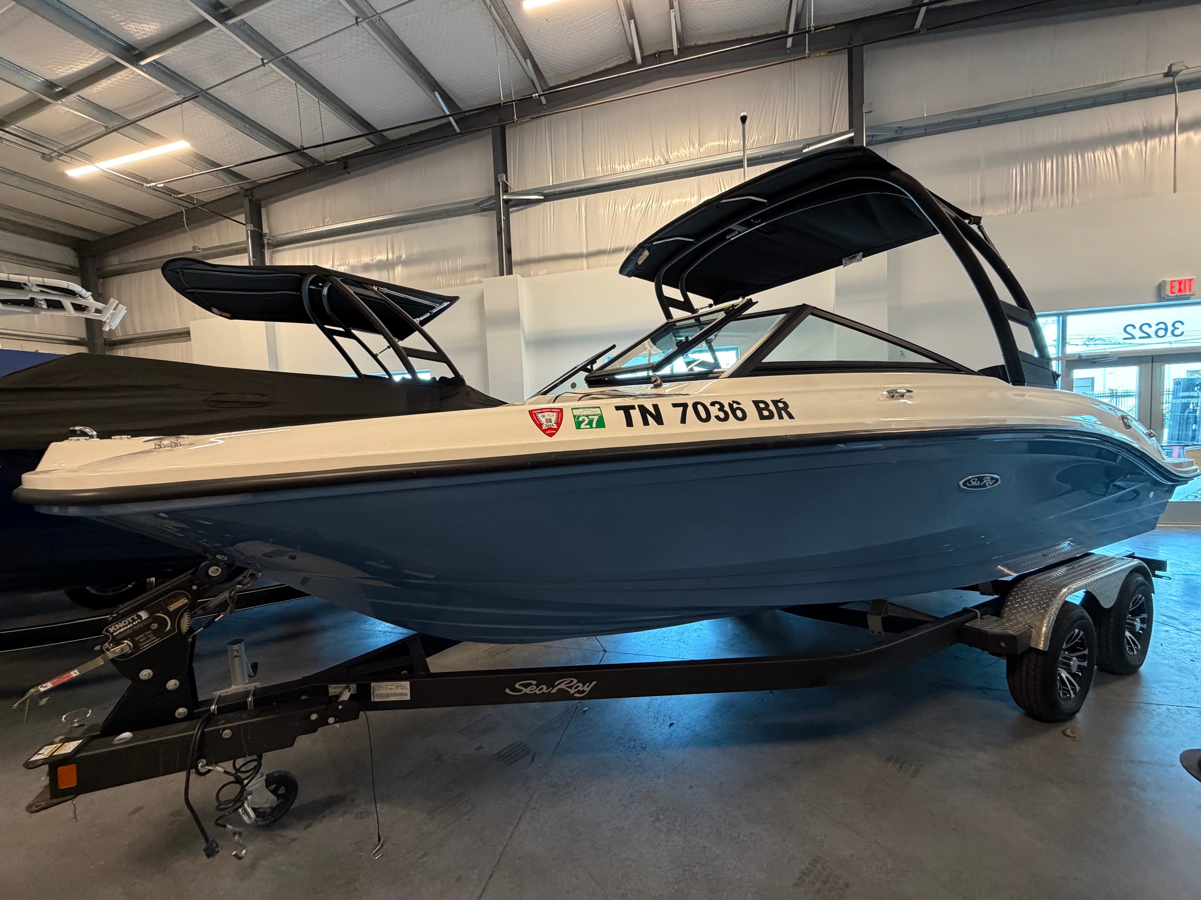 2024 Sea Ray 210 SPO - exterior