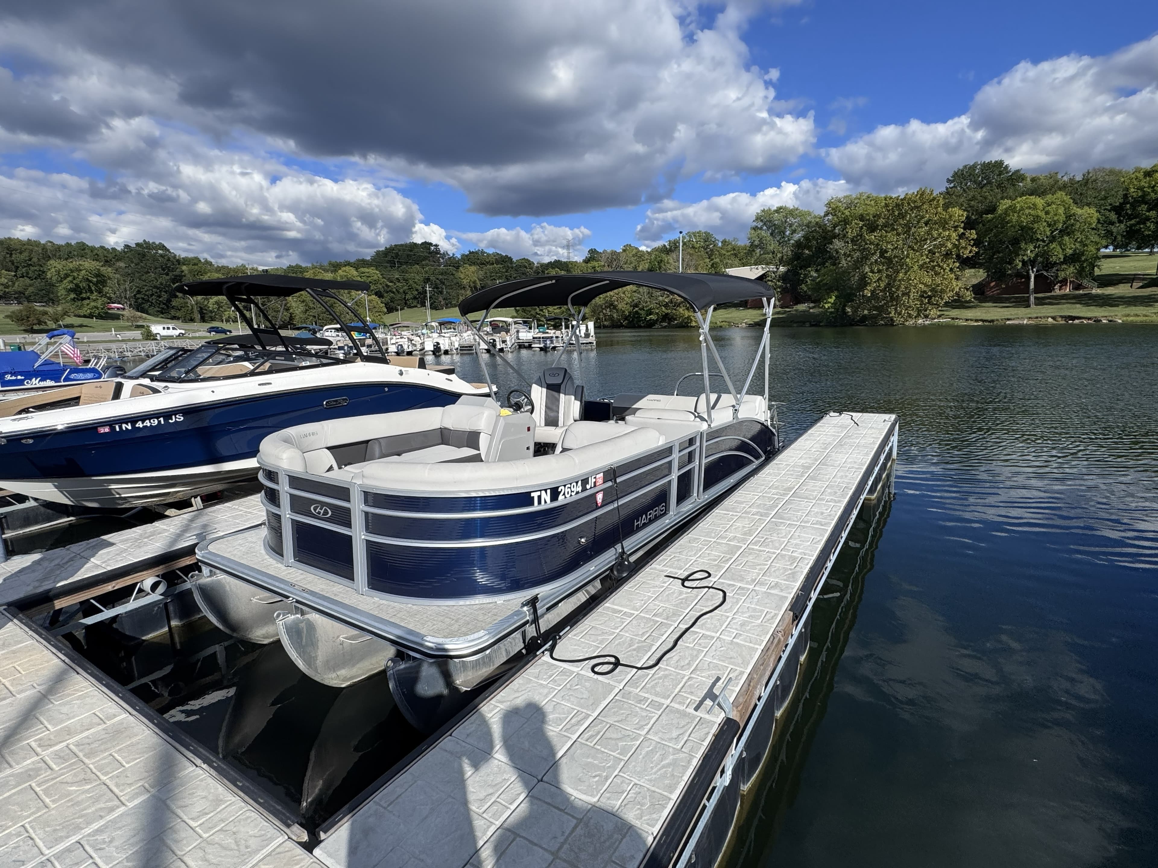 2023 Harris 230 Cruiser - exterior