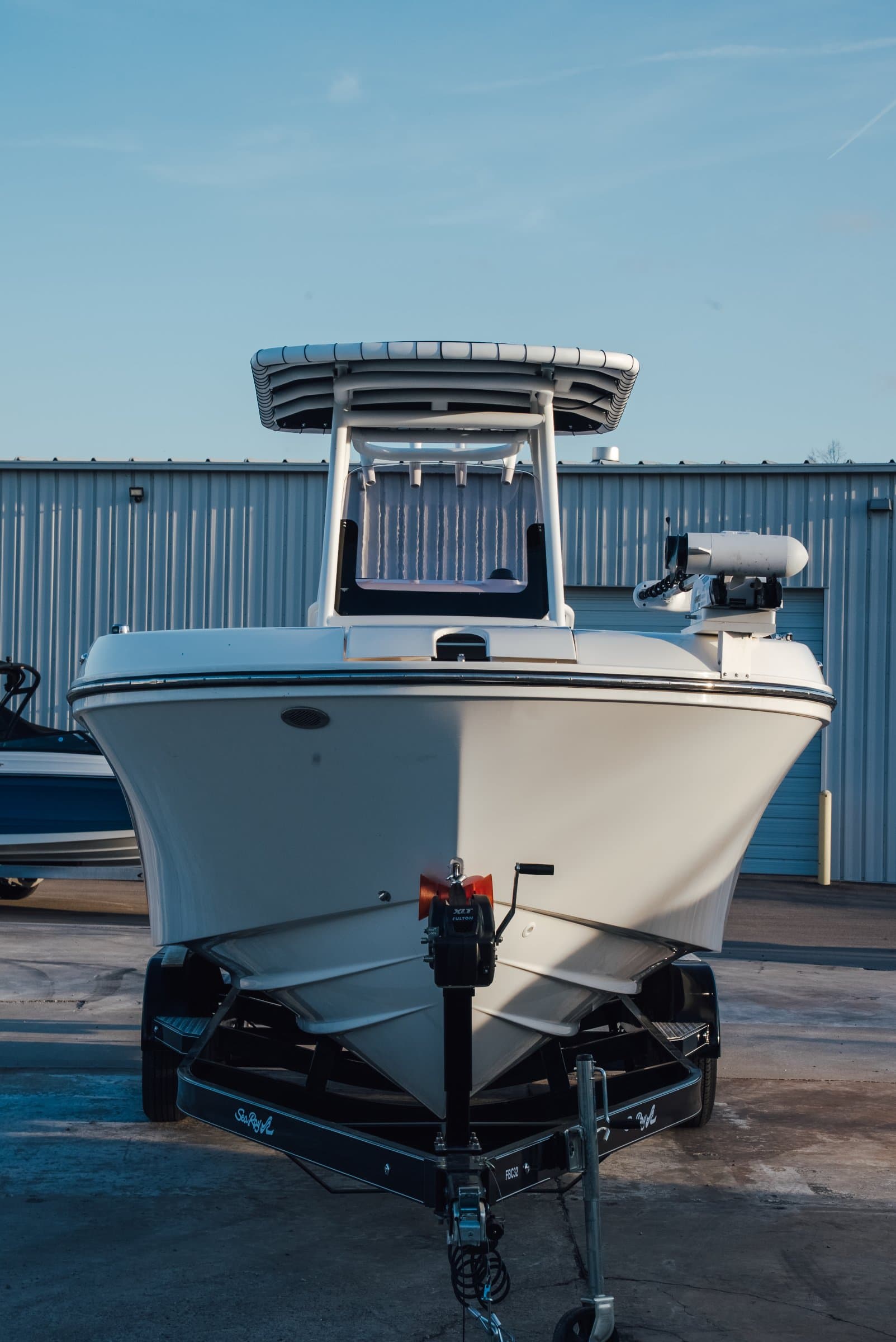 2023 Trophy CC24 - exterior