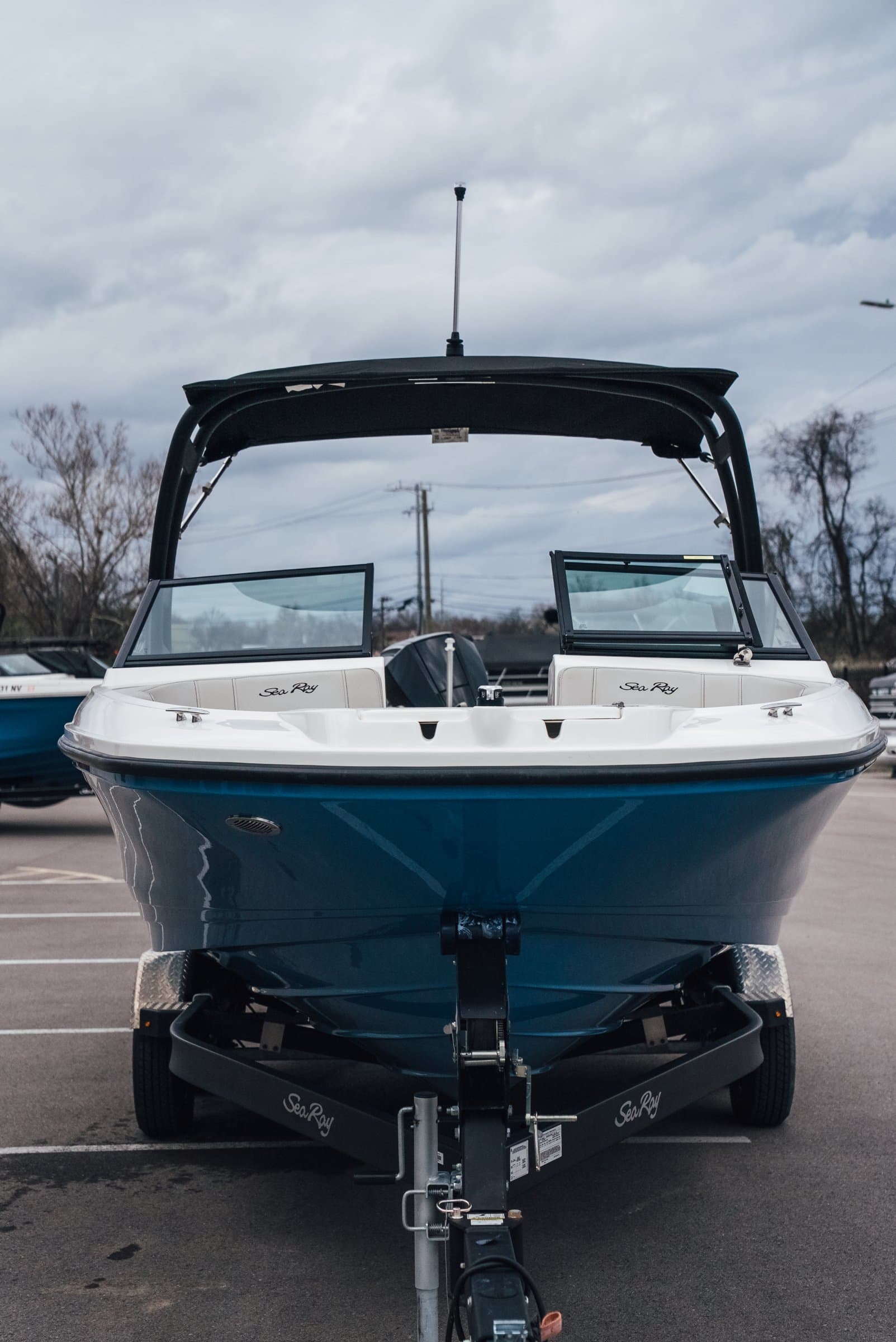 2024 Sea Ray 210 SPO - exterior