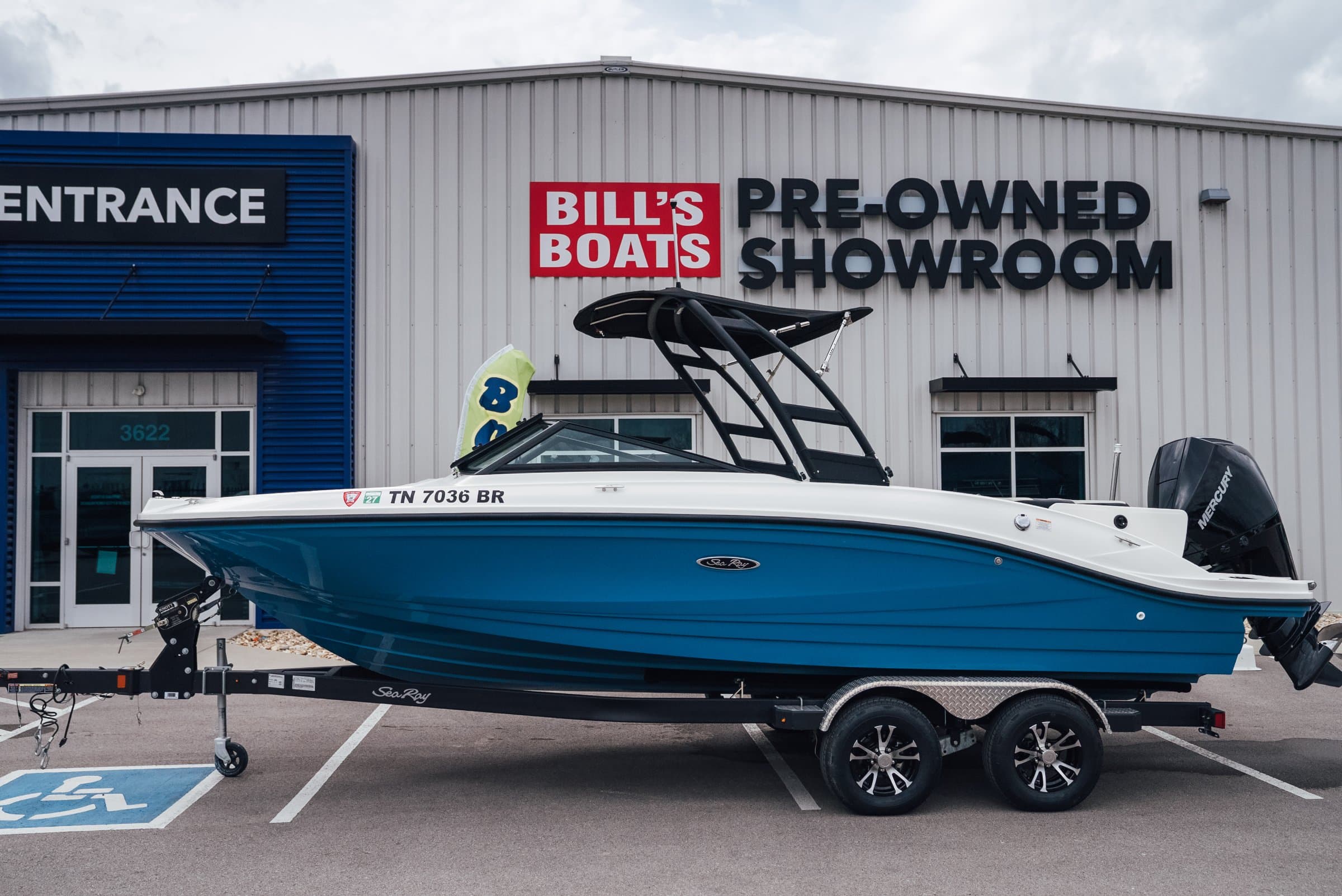 2024 Sea Ray 210 SPO - exterior