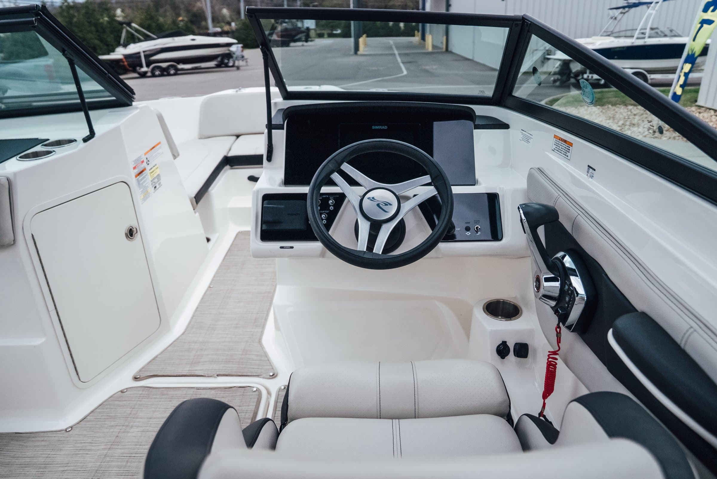 2024 Sea Ray 210 SPO - exterior