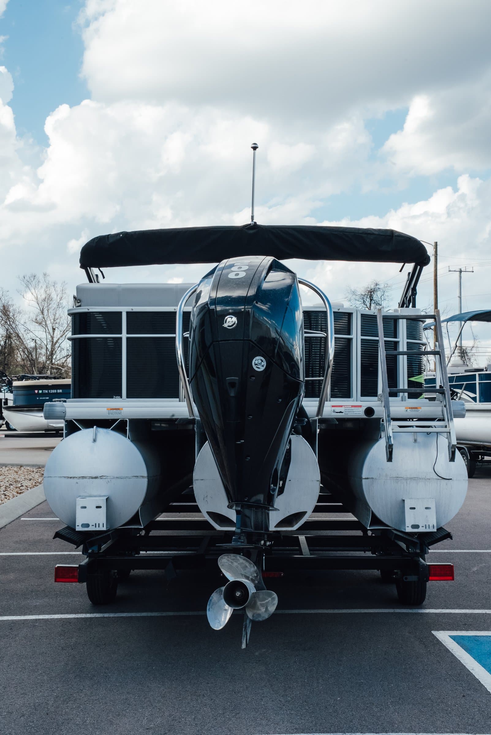 2023 Sweetwater 2486DT - exterior