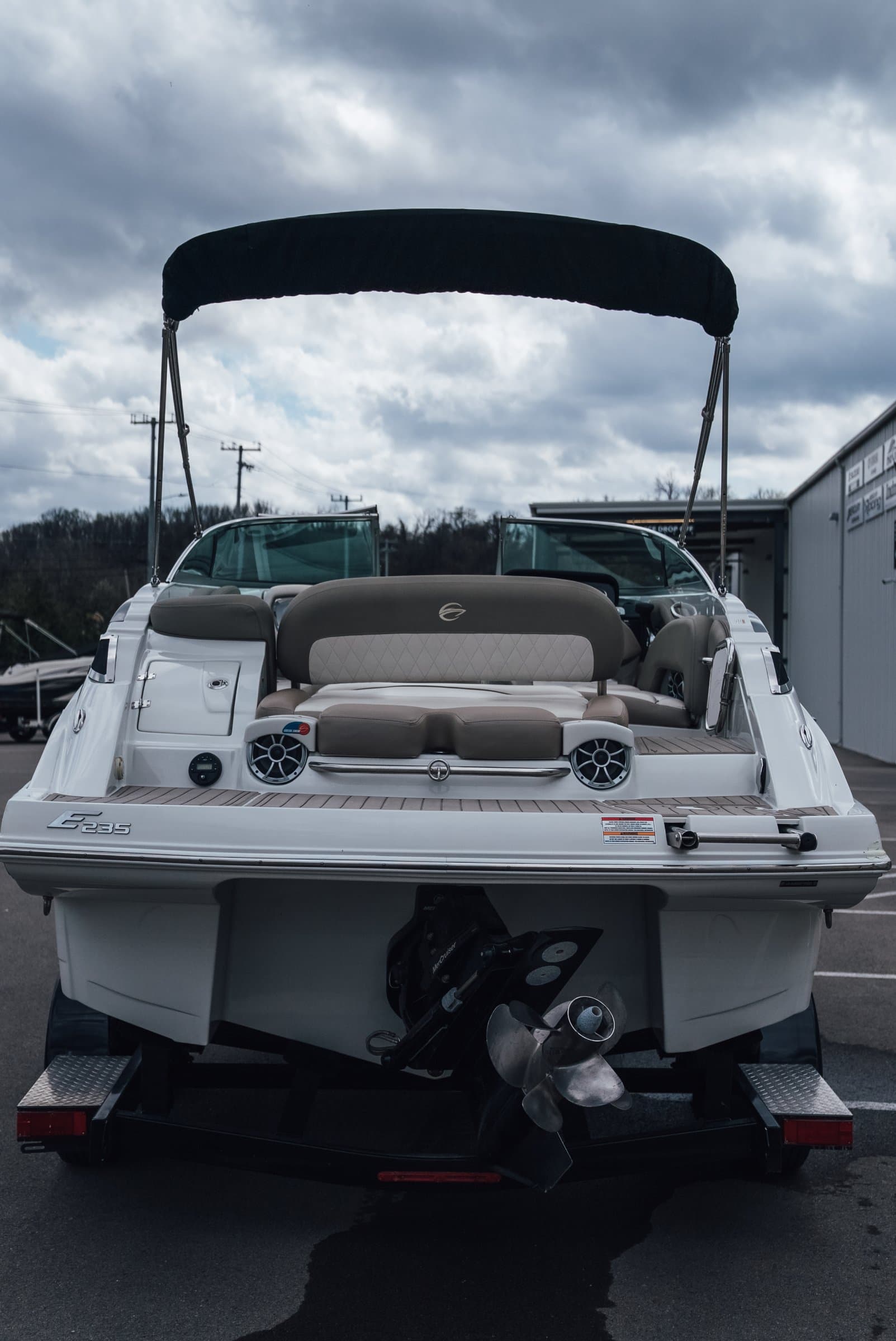 2023 Crownline E235 - exterior