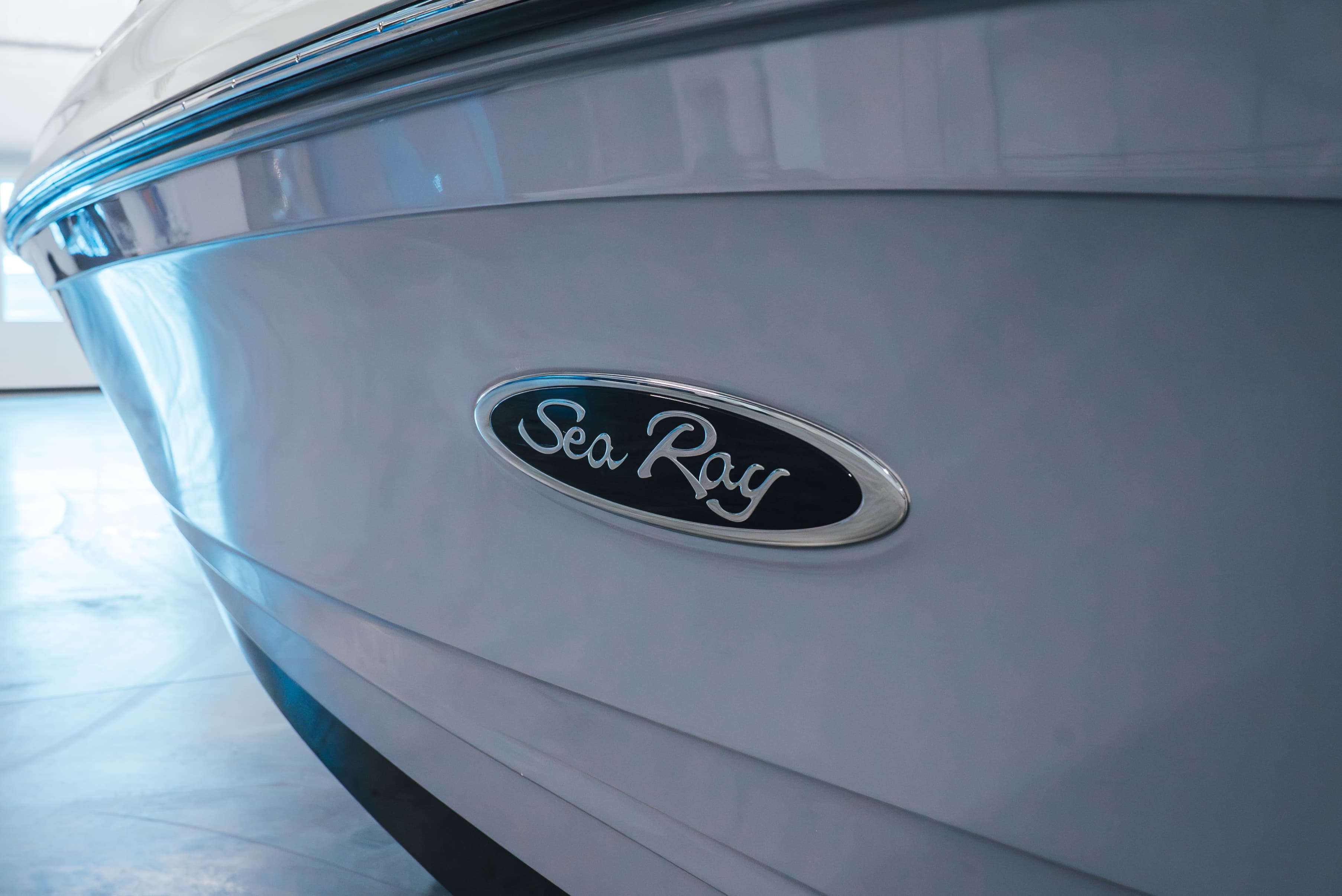 2023 Sea Ray 230 SPX - exterior