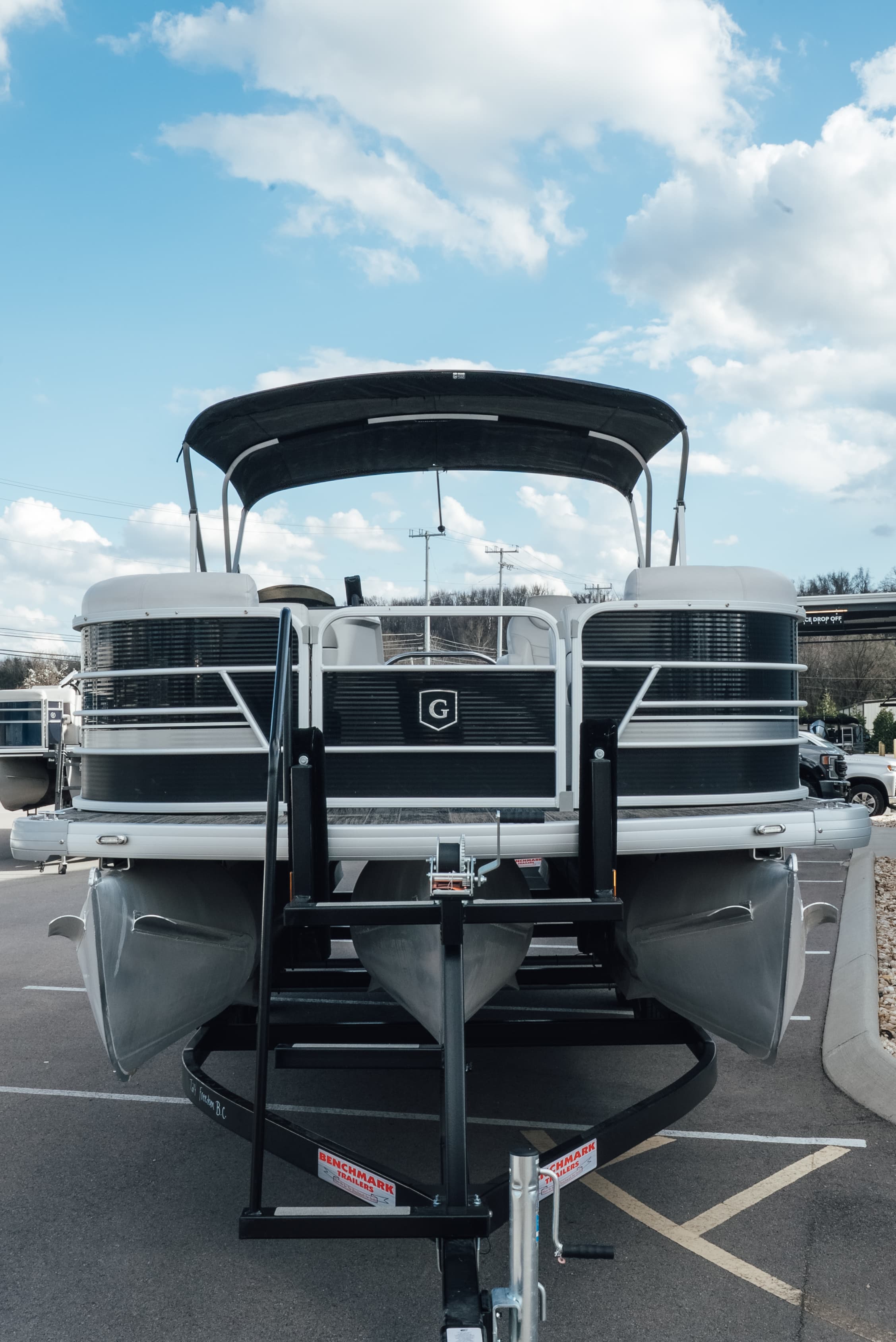 2023 Sweetwater 2286SB - exterior