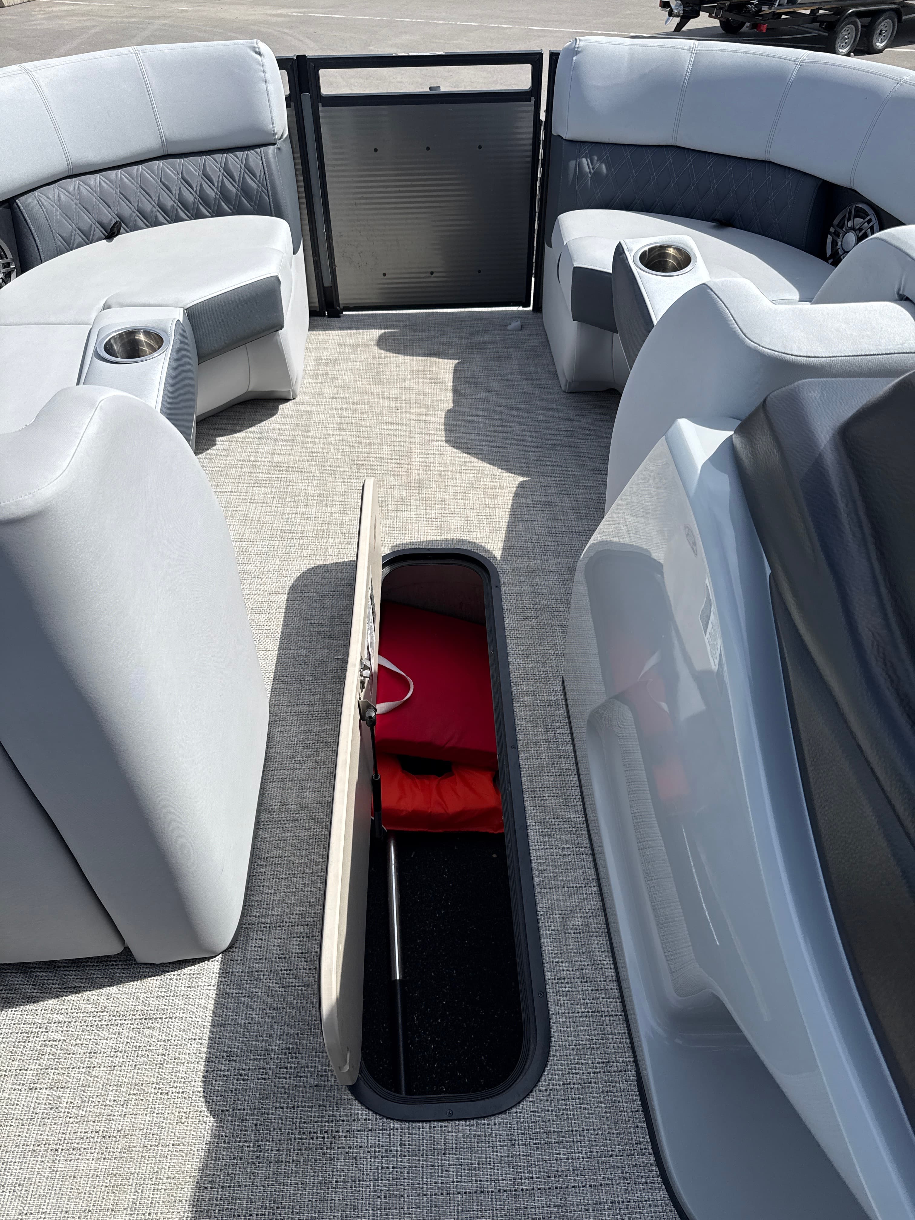 2020 Harris Solstice 230 - exterior