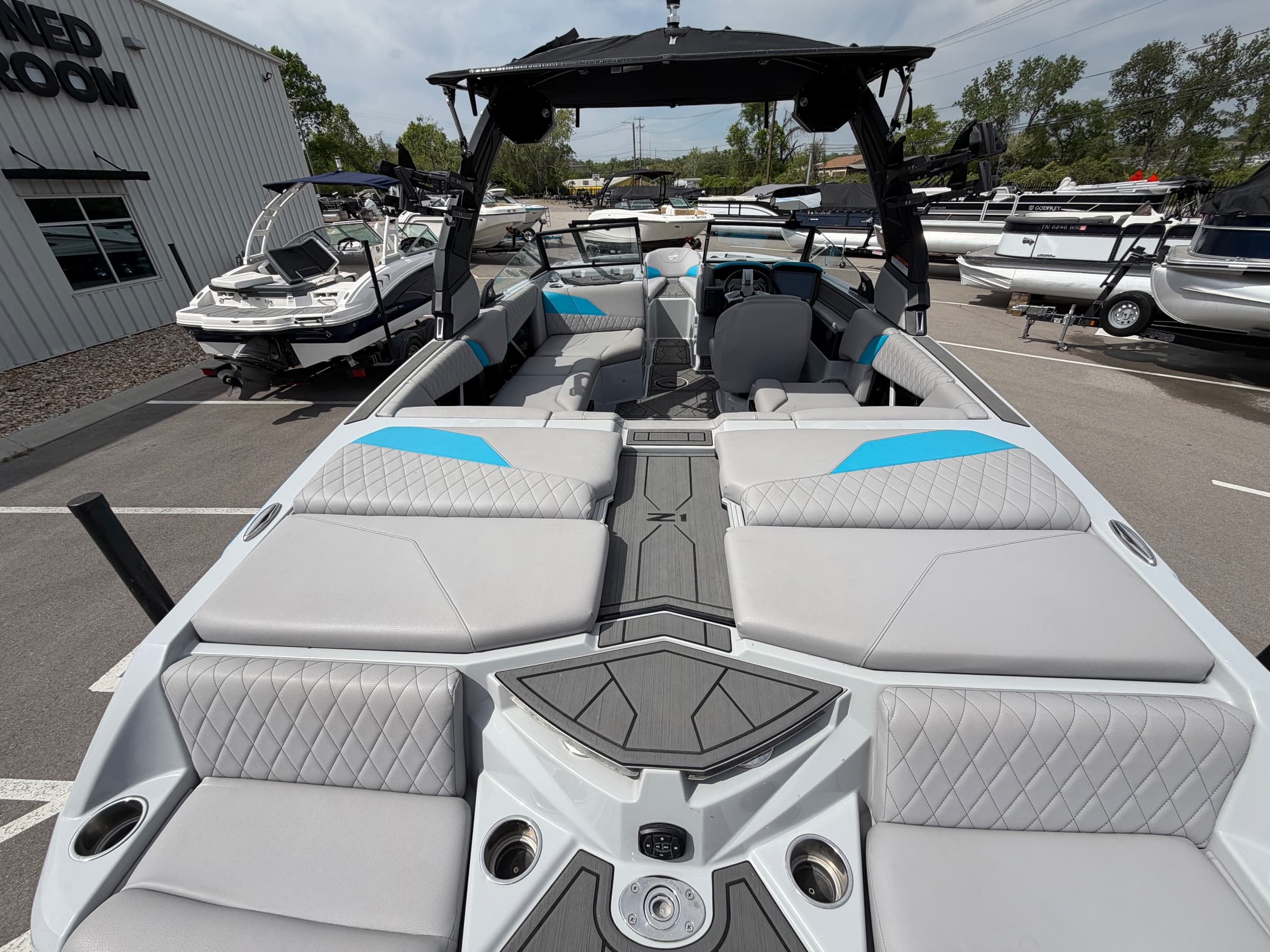 2024 Tige Z1 - exterior