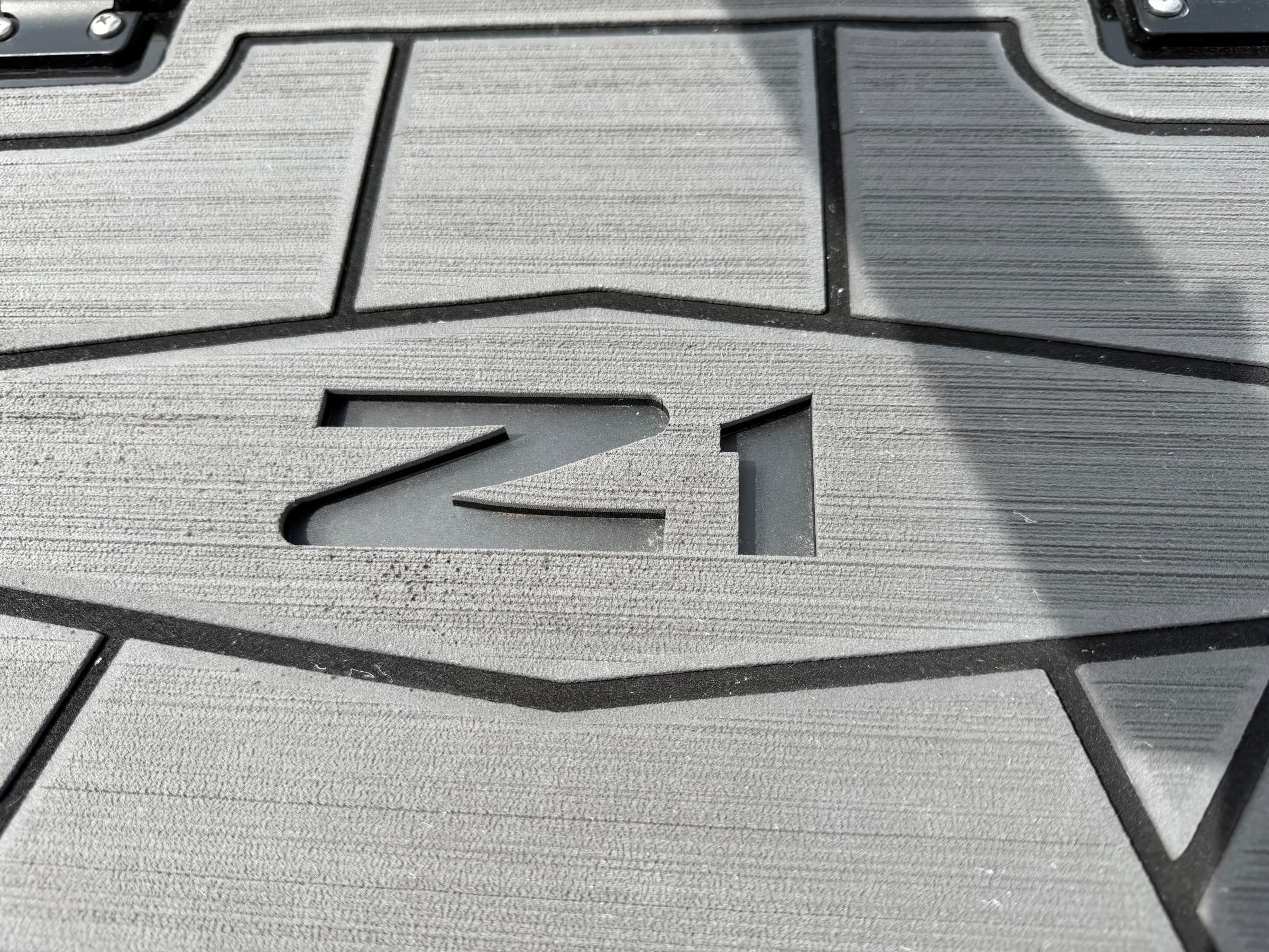 2024 Tige Z1 - exterior