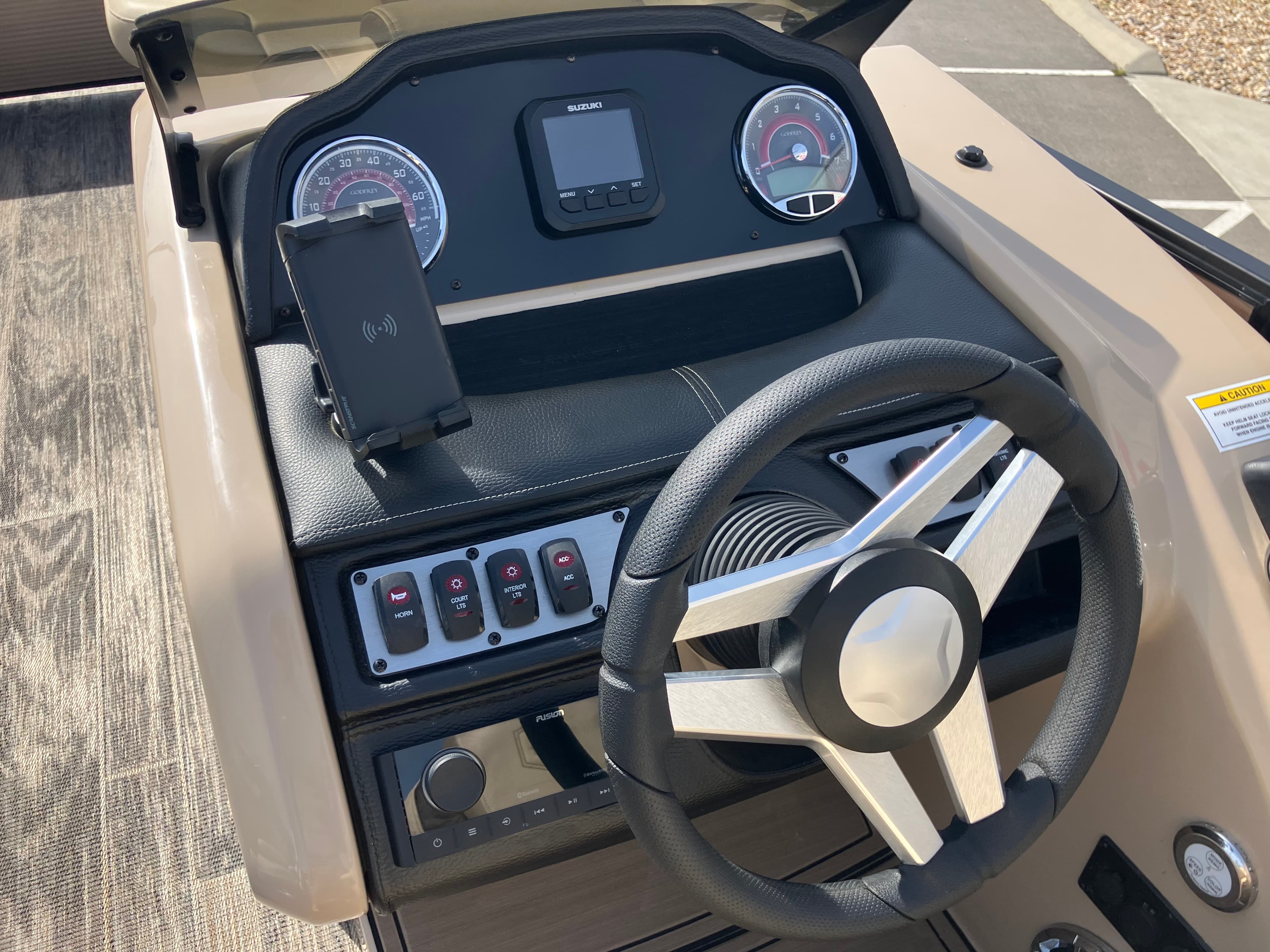 2023 Godfrey Monaco 255 SB - exterior