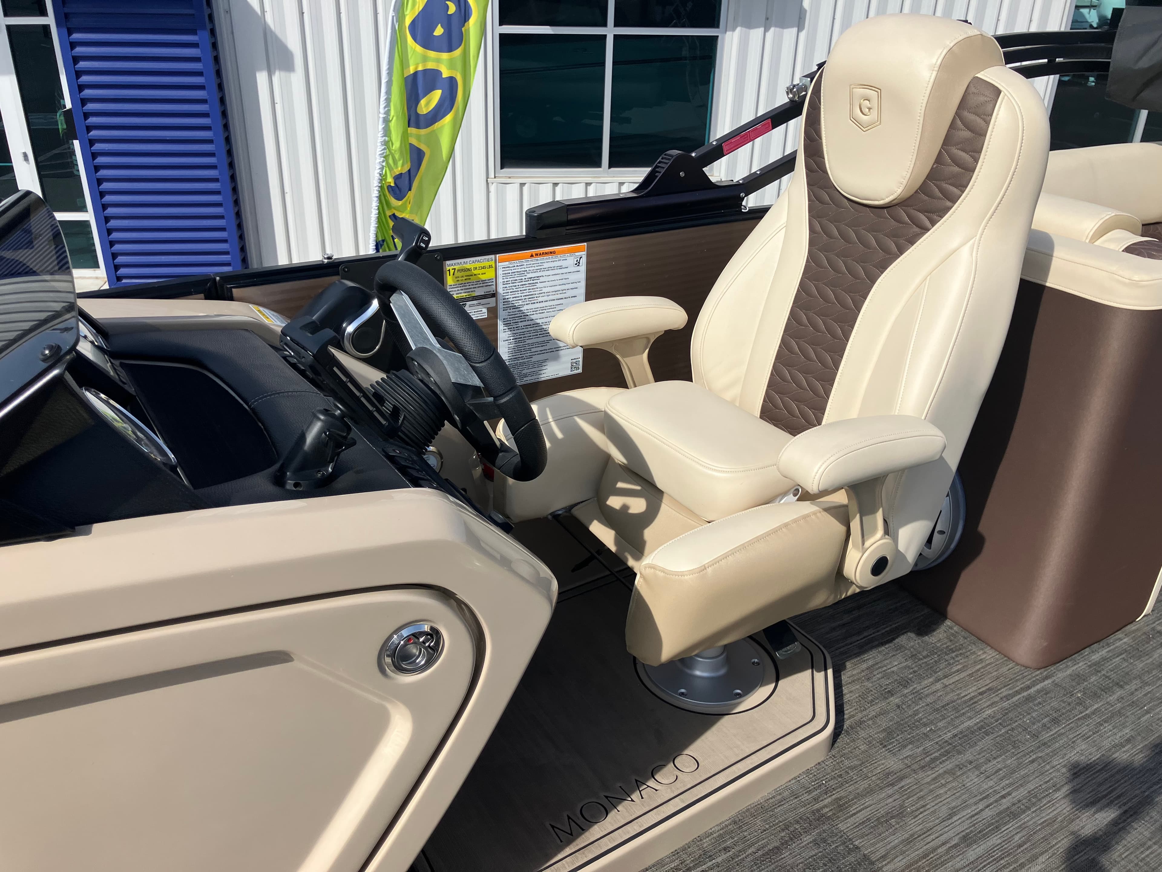 2023 Godfrey Monaco 255 SB - exterior