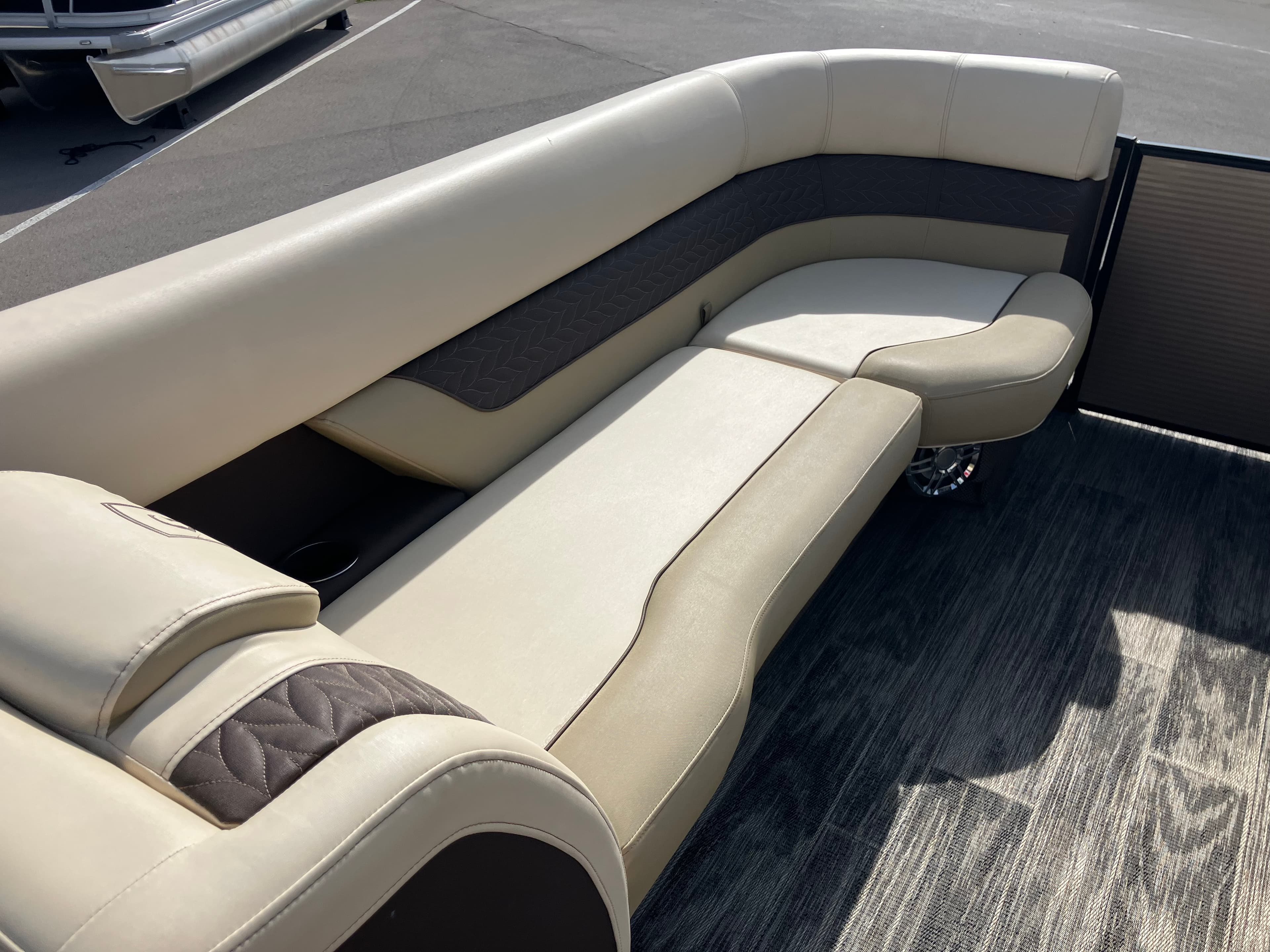 2023 Godfrey Monaco 255 SB - exterior