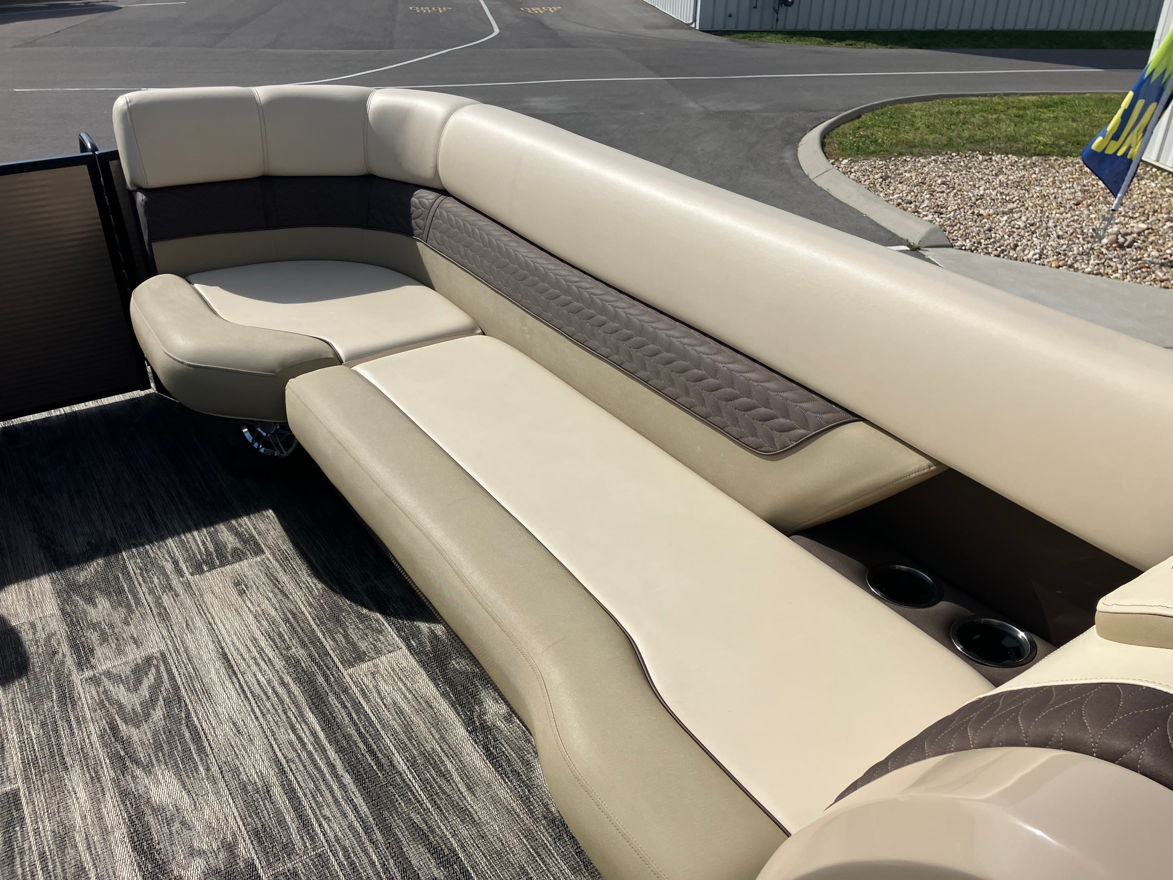 2023 Godfrey Monaco 255 SB - exterior