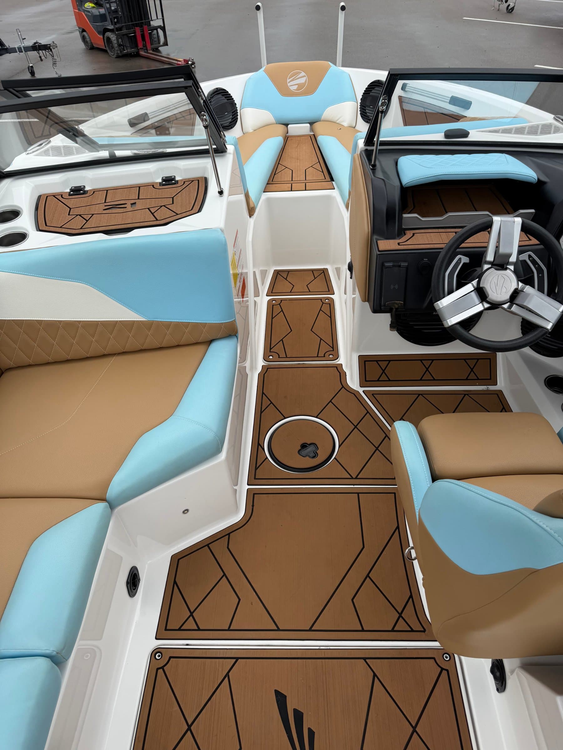 2023 Tige Z1 - exterior