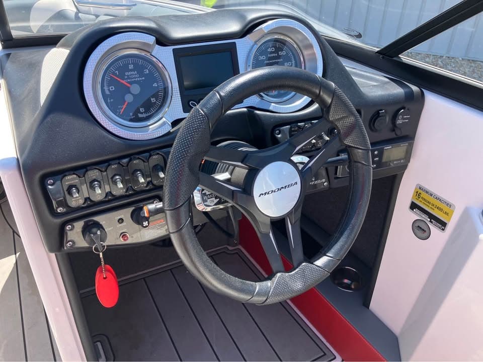 2018 Moomba Craz - exterior
