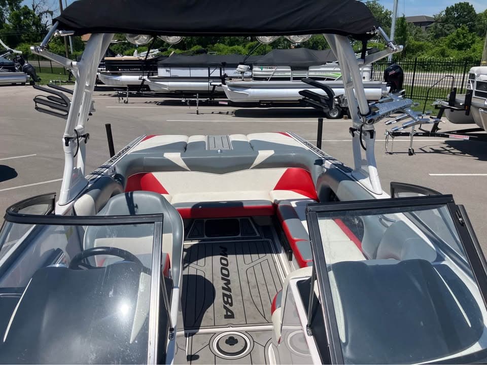 2018 Moomba Craz - exterior