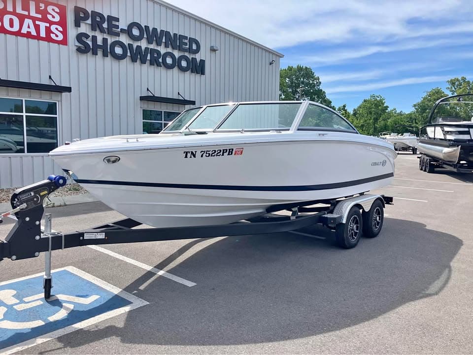 2019 Cobalt 200s - exterior