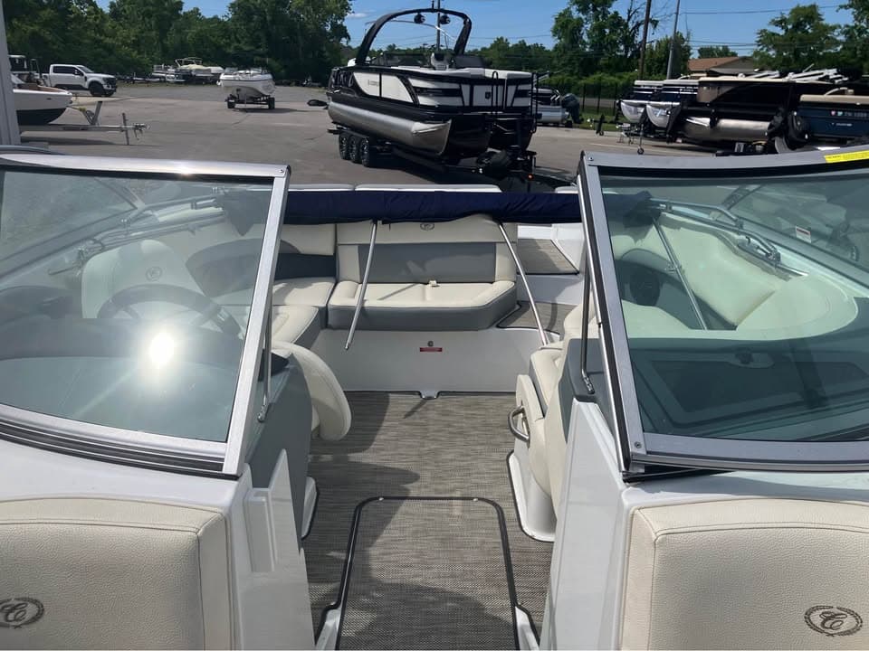 2019 Cobalt 200s - exterior