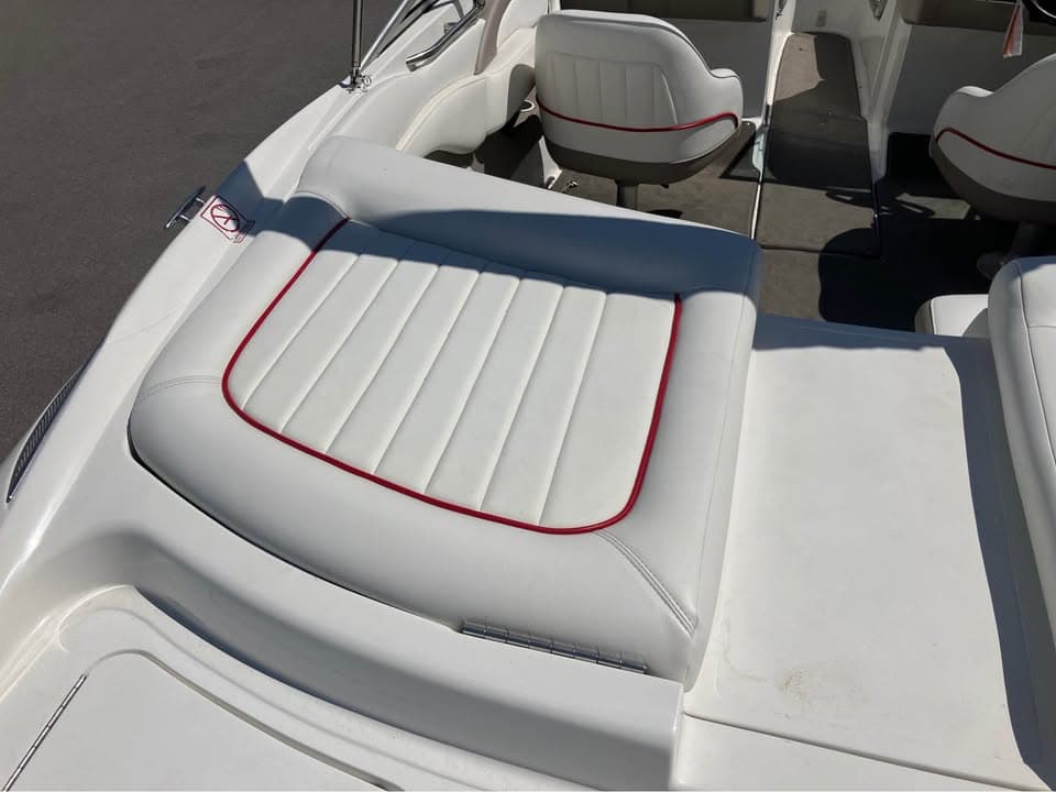 2003 Cobalt 220 - exterior