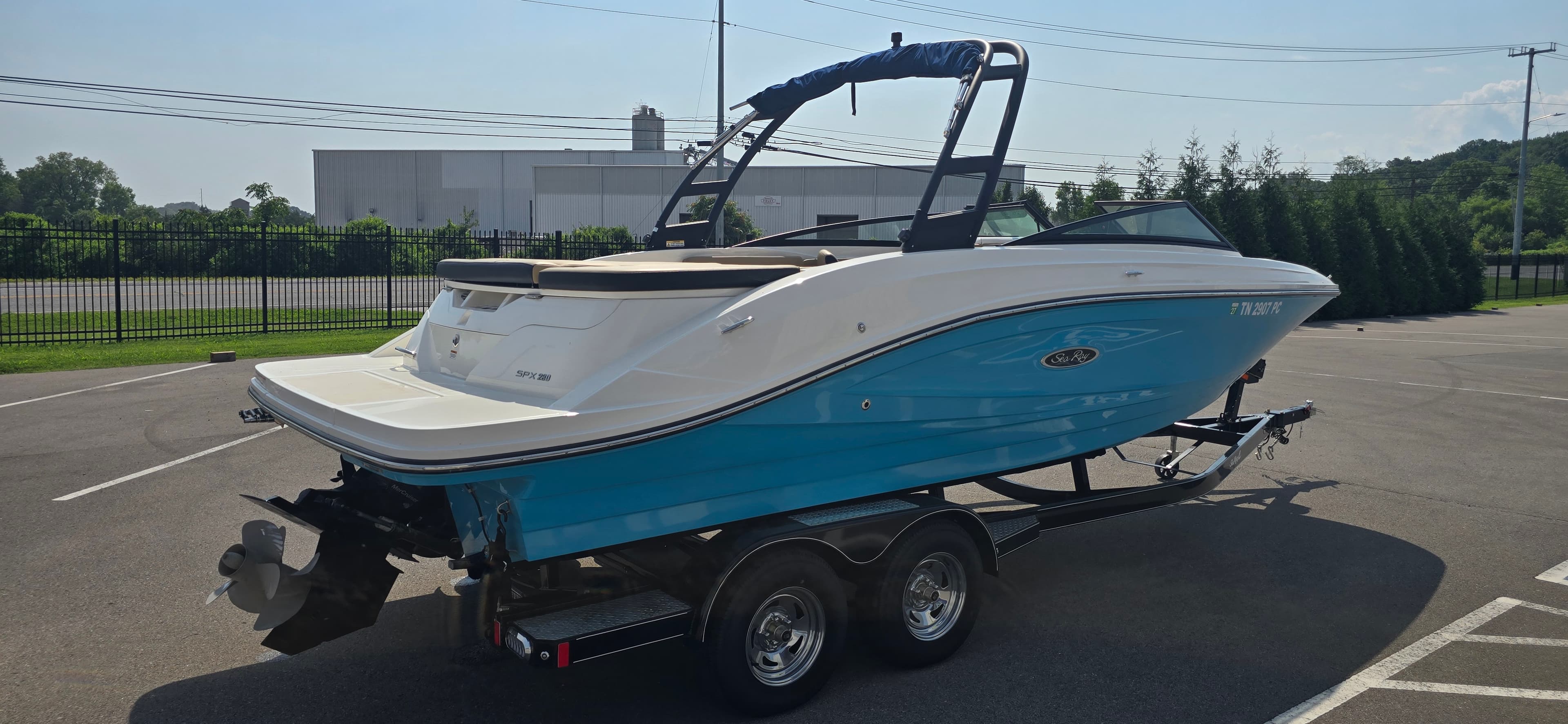 2024 Sea Ray SPX 230 - exterior