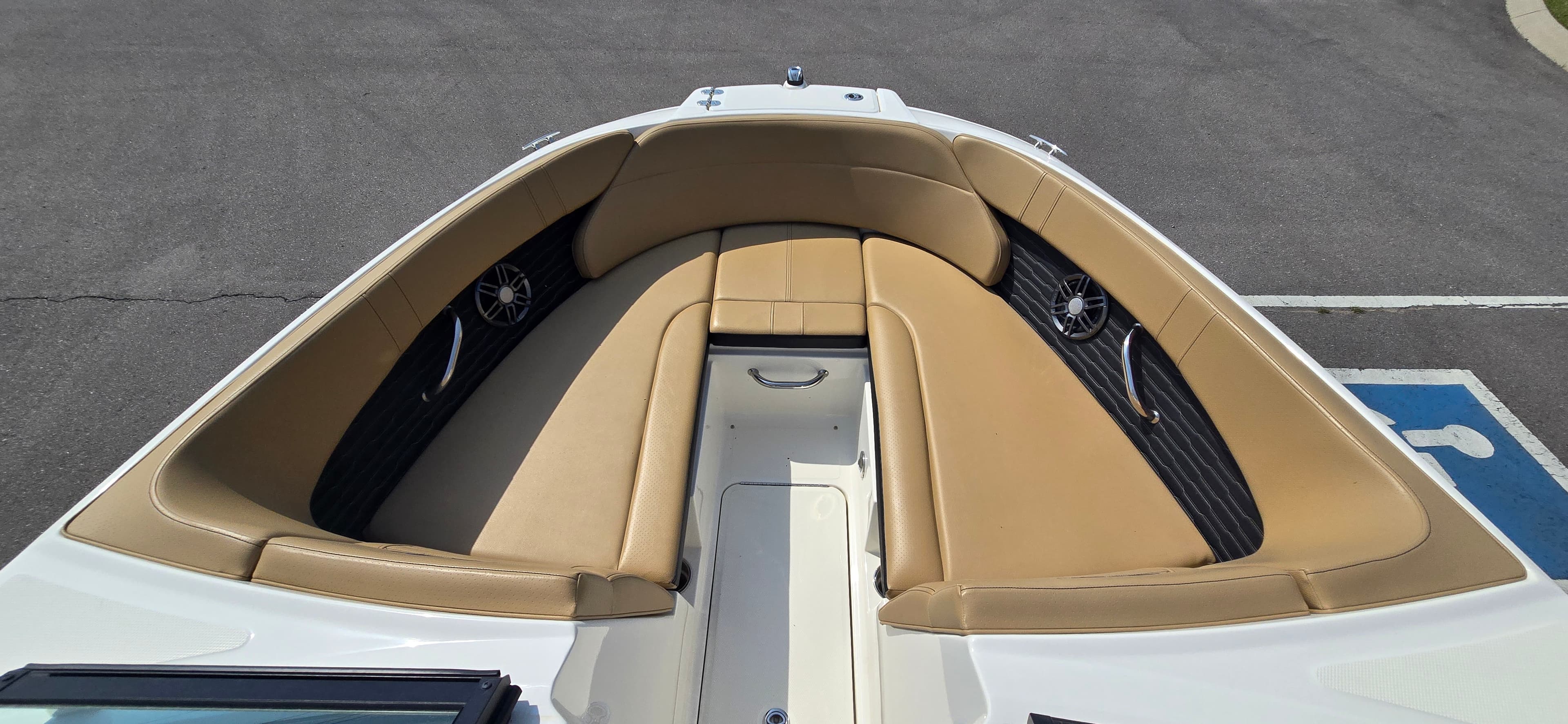 2024 Sea Ray SPX 230 - exterior