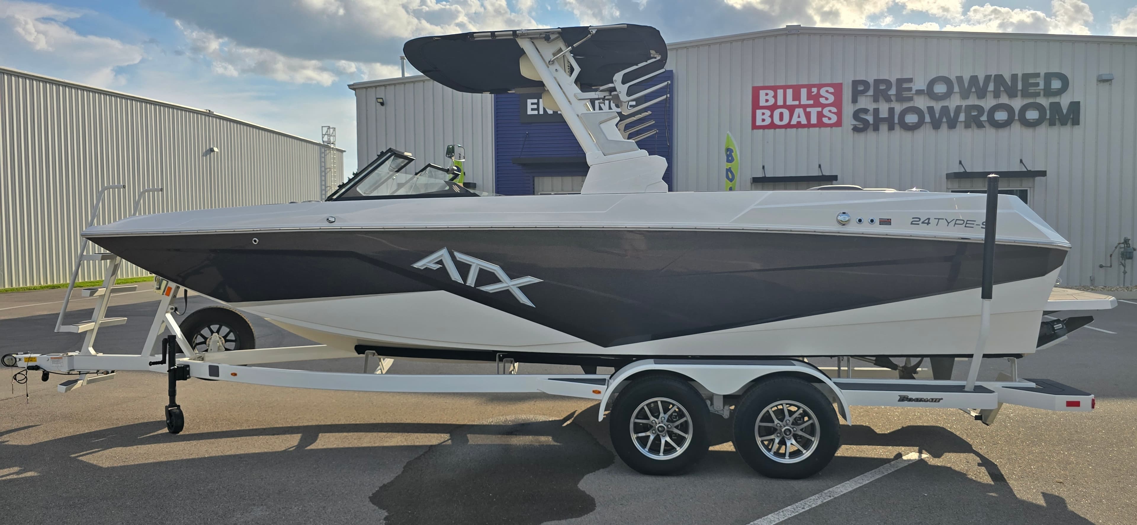 2023 ATX 24 Type-S - exterior