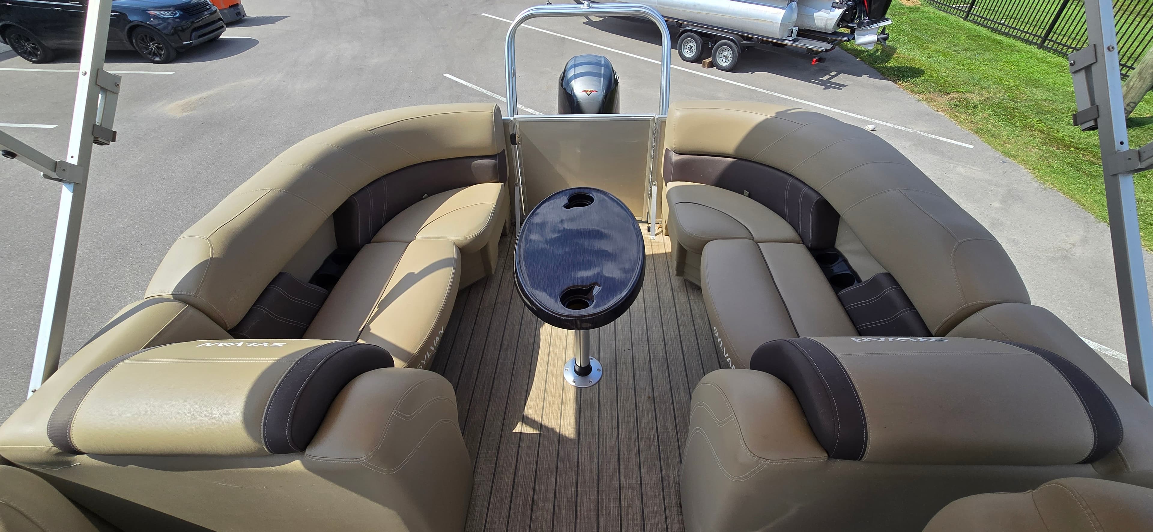 2022 Sylvan Mirage 8522 - exterior