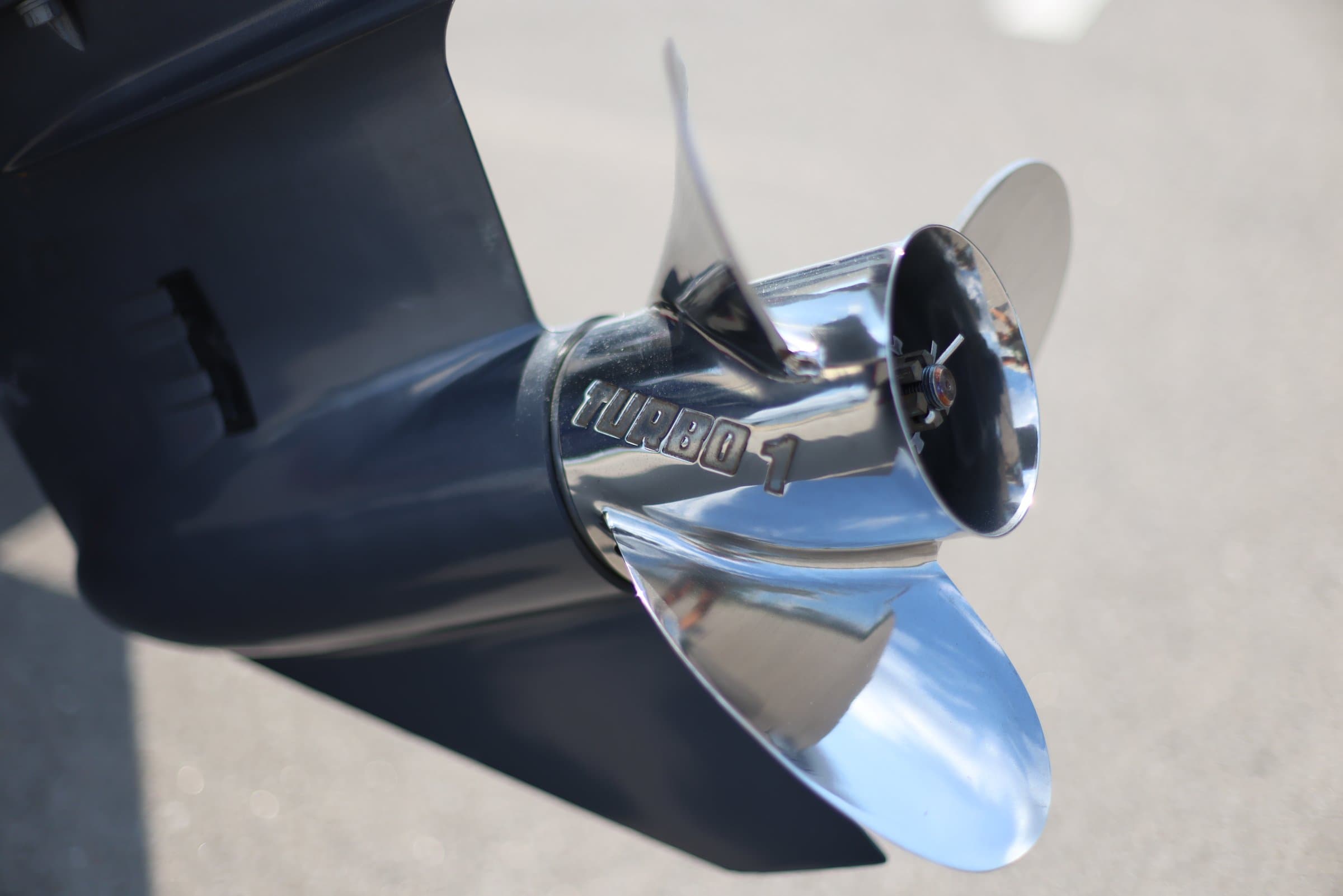 2018 Rossiter R 20 - exterior