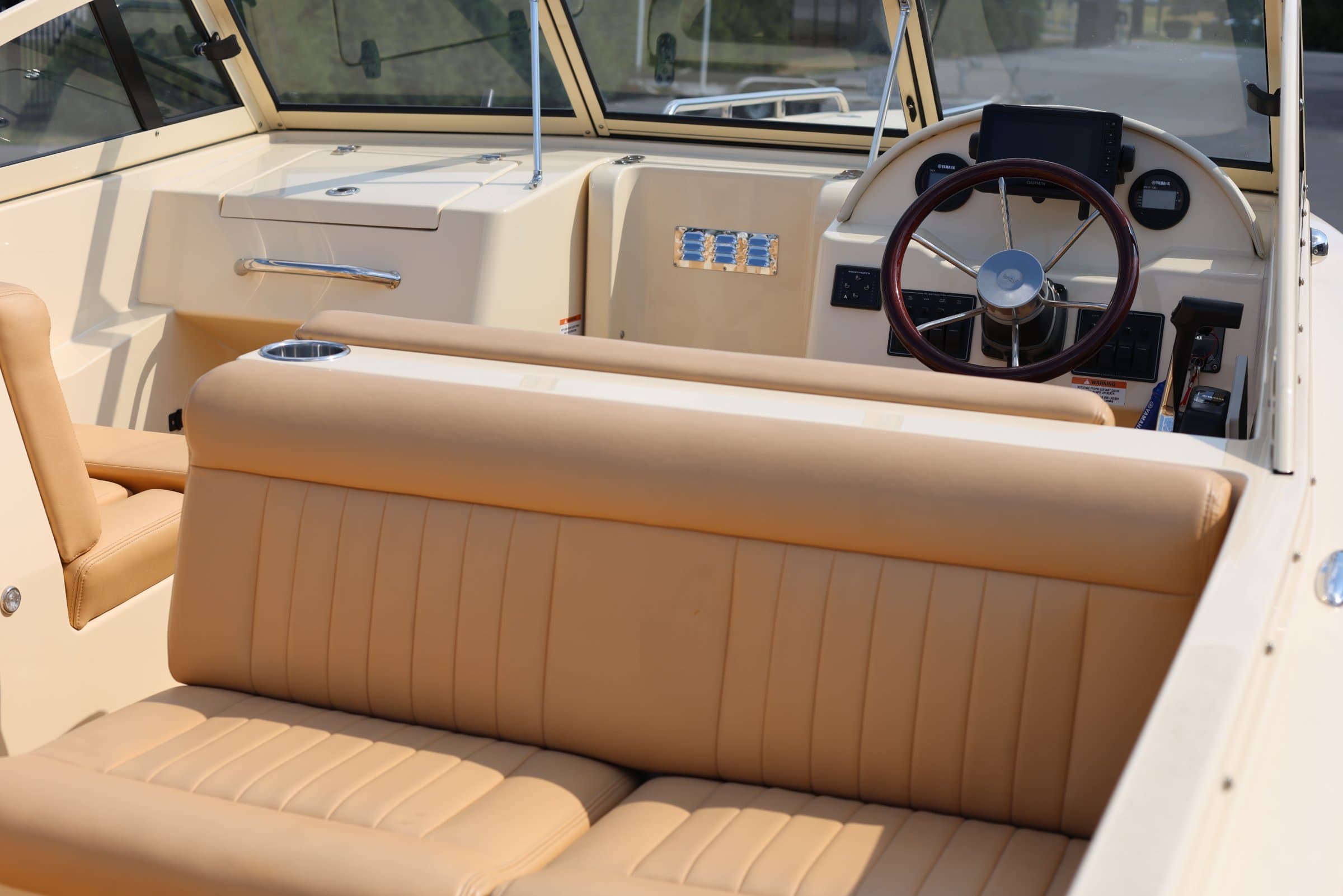 2018 Rossiter R 20 - exterior