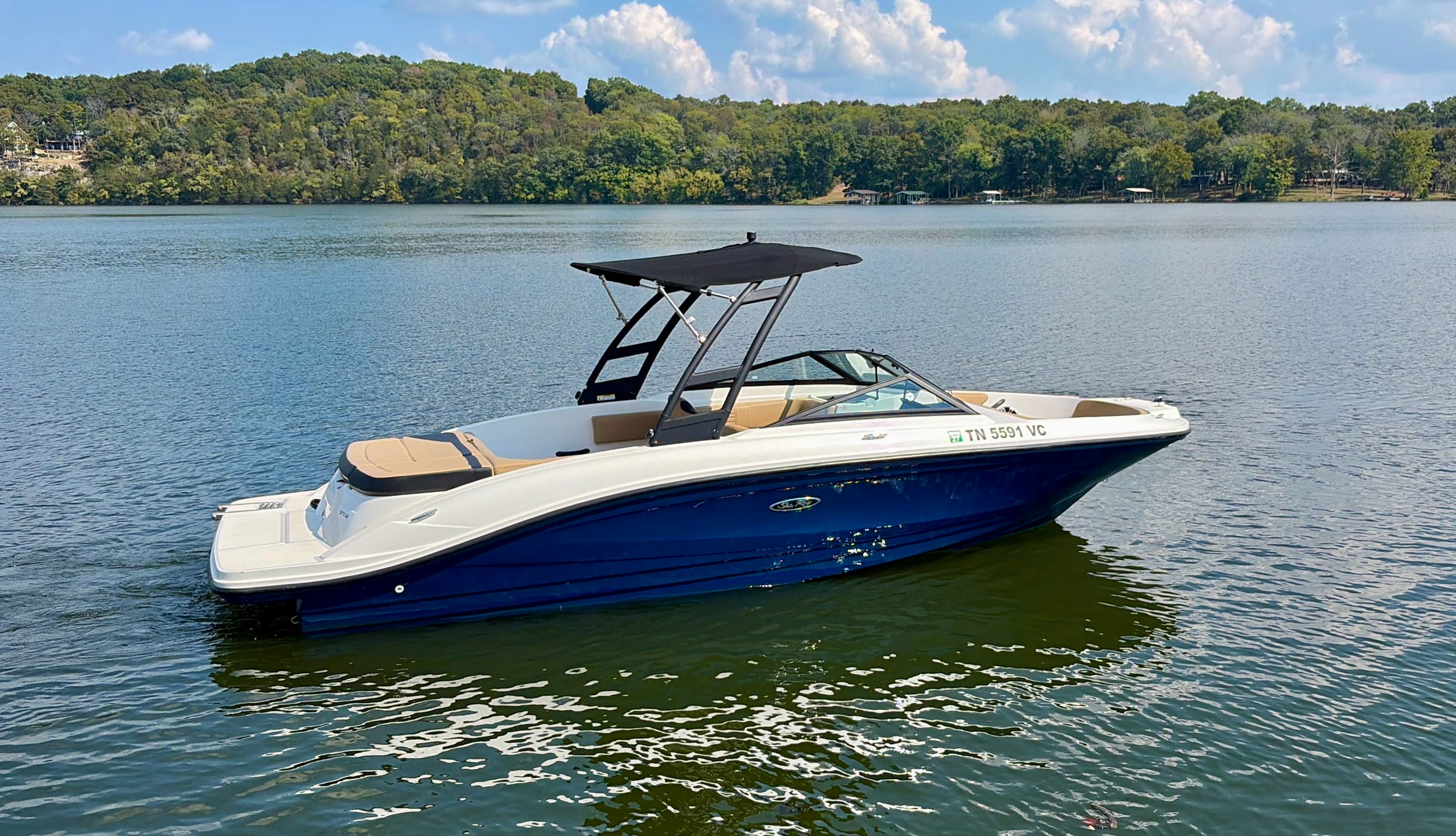 2024 Sea Ray 210 SPX - exterior