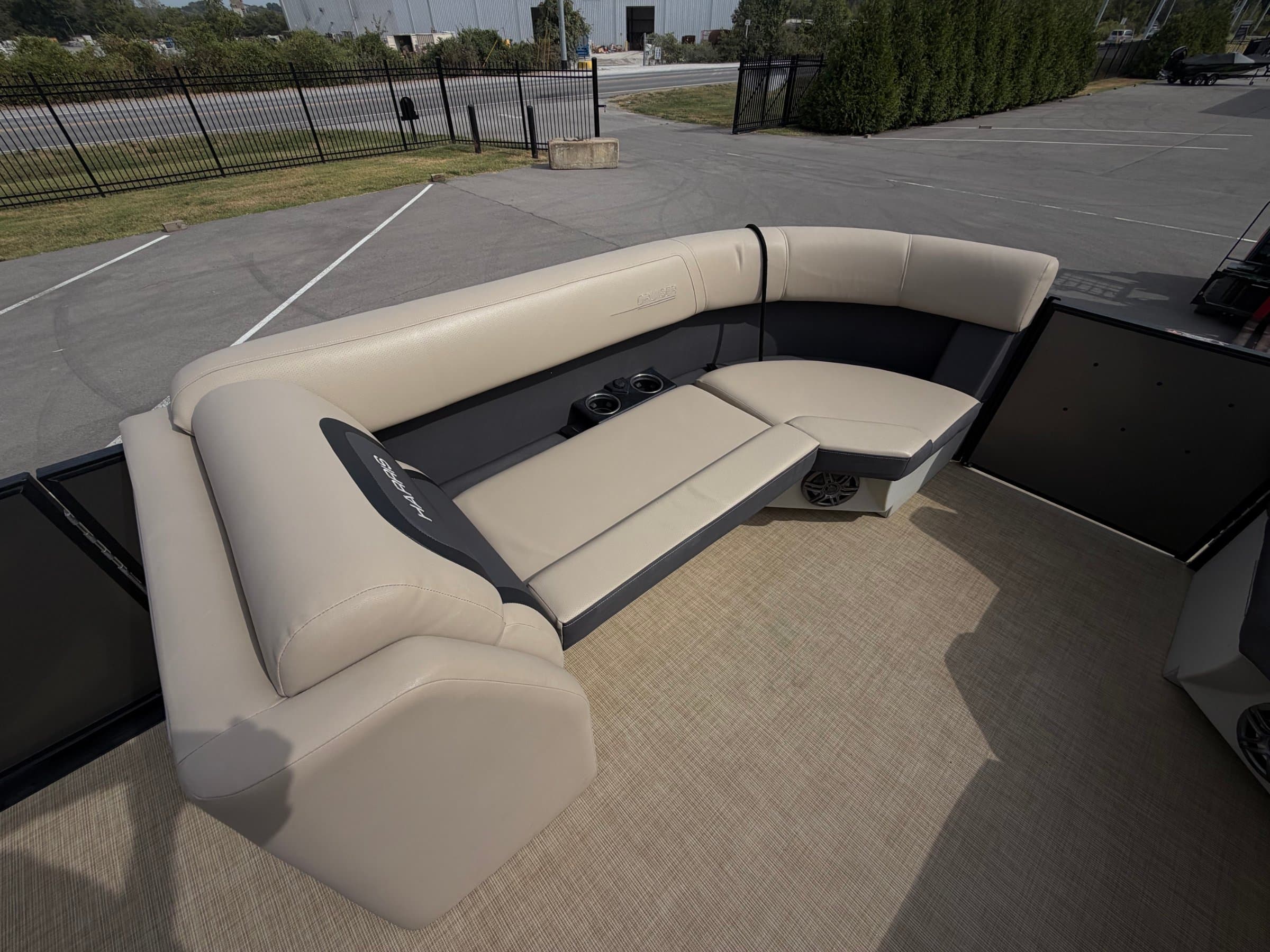 2025 Harris 230 Cruiser - exterior