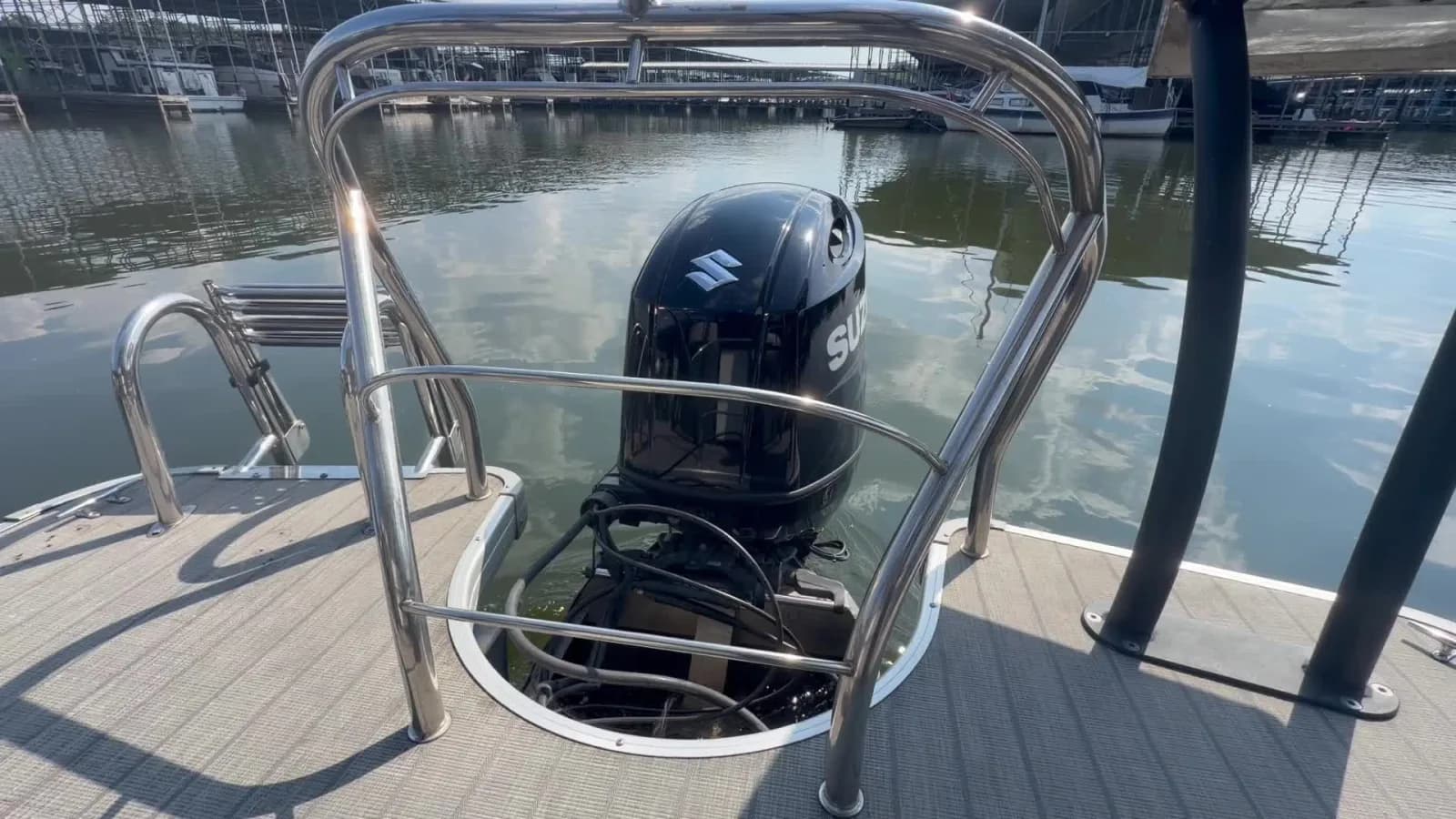 2021 Godfrey Monaco 255SD - exterior